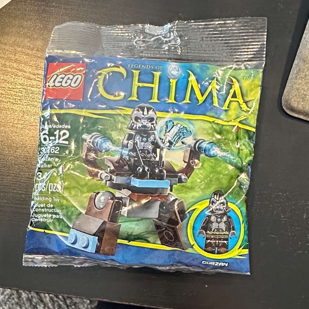 LEGO Legends of Chima Warrior Set with Blue and Black - Brand New - Never opened